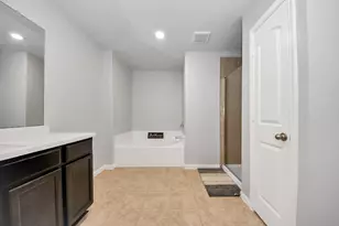 6259 El Topacio Dr, Houston, TX 77048 - Photo 23