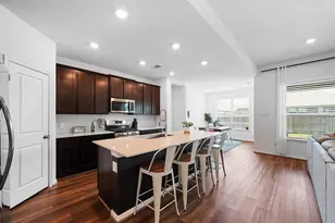 18925 Lazzaro Spgs Dr, New Caney, TX 77357 - Photo 15