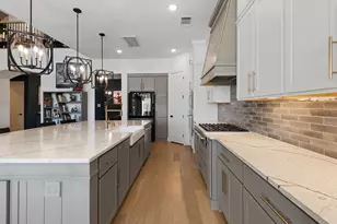 208 S Empress Grn Pl, Montgomery, TX 77316 - Photo 9