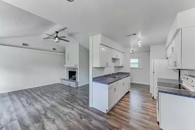 806 S Hyannis Port Street, Crosby, TX 77532 - Photo 15