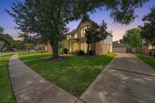 4907 Cambridge St, Sugar Land, TX 77479 - Photo 7