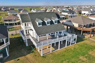 2290 Trinidad, Crystal Beach, TX 77650 - Photo 1