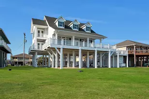 2290 Trinidad, Crystal Beach, TX 77650 - Photo 41