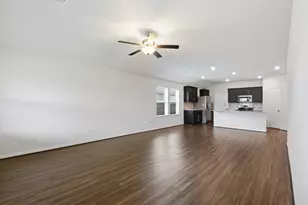 8811 Beacon Mill Dr, Cypress, TX 77433 - Photo 11