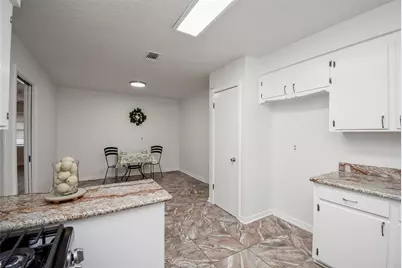 731 Dunwick Lane, Pasadena, TX 77502 - Photo 13