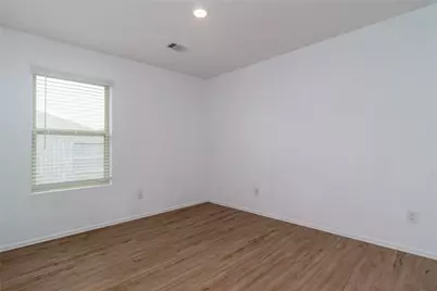 8834 Bar Harbor Drive, Baytown, TX 77521 - Photo 7