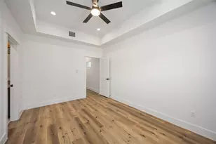 8005 Cora St, Houston, TX 77088 - Photo 9