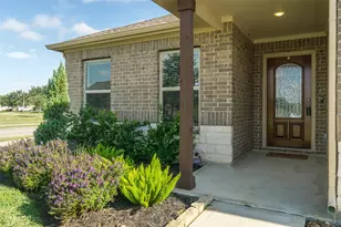 2832 Cross Colony Dr, League City, TX 77539 - Photo 3