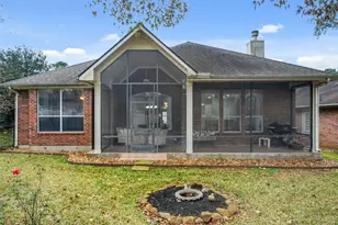 326 Creekwood W, Montgomery, TX 77356 - Photo 23