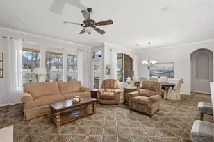 326 Creekwood W, Montgomery, TX 77356 - Photo 5