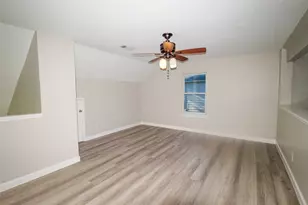 723 N Vista Dr, Houston, TX 77073 - Photo 17