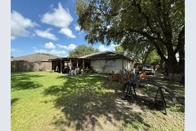 10903 Sela Lane, Houston, TX 77072 - Photo 9