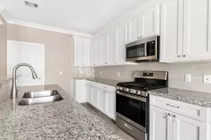 436 Pebble Dr, Dayton, TX 77535 - Photo 21