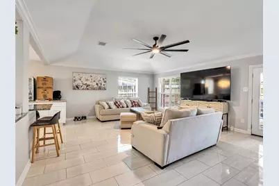 3814 Gamlin Bend Drive, Houston, TX 77082 - Photo 9