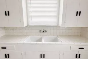 3012 Ave O 1/2, Galveston, TX 77550 - Photo 7