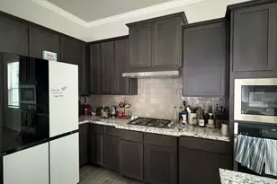 11904 Lawton Creek Ln, Houston, TX 77051 - Photo 3