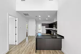 3115 Evella St, Houston, TX 77026 - Photo 9