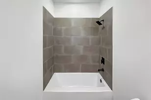 3115 Evella St, Houston, TX 77026 - Photo 17