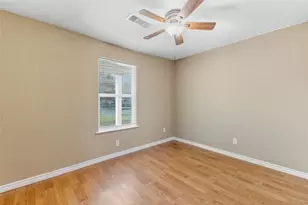 340 Warner, Bridge City, TX 77611 - Photo 11