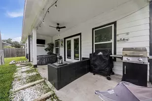 2017 County Road 3550, Cleveland, TX 77327 - Photo 17