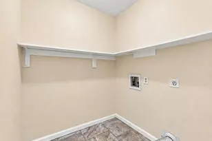 426 Corley Dr, Highlands, TX 77562 - Photo 35