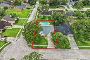 423 Starborrough Dr, League City, TX 77573 - Photo 39