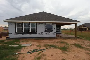 400 Cane Xing Lk Dr, Sealy, TX 77474 - Photo 3
