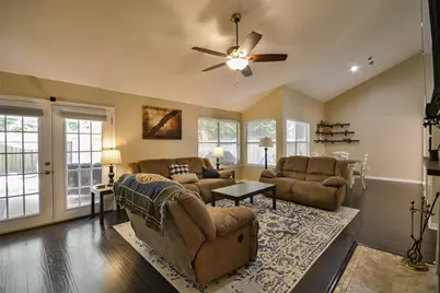 3218 Lake Stream Drive, Kingwood, TX 77339 - Photo 13