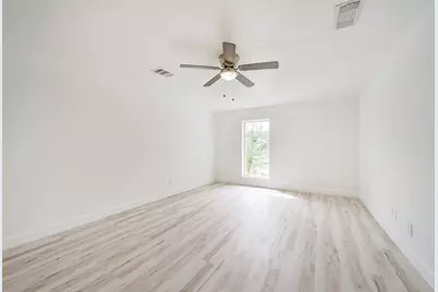 1902 Papoose Trail, Crosby, TX 77532 - Photo 21