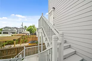 4007 New Orleans St, Houston, TX 77020 - Photo 1