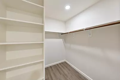 7 Hasting Oak Court, The Woodlands, TX 77381 - Photo 19