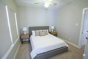 1317 Bomar St, Houston, TX 77006 - Photo 15