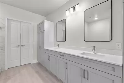 540 Hobbs Road #E1, League City, TX 77573 - Photo 11