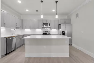 540 Hobbs Road #E1, League City, TX 77573 - Photo 5