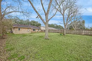 103 Brigadoon Ln, Friendswood, TX 77546 - Photo 19
