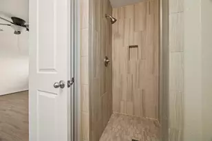 103 Brigadoon Ln, Friendswood, TX 77546 - Photo 13