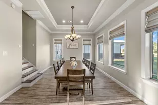 726 Stallion Cir, Angleton, TX 77515 - Photo 19