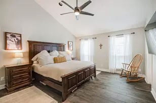 13919 Swiss Hill Dr, Houston, TX 77077 - Photo 17