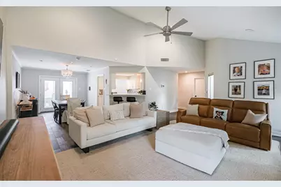 13919 Swiss Hill Drive, Houston, TX 77077 - Photo 5