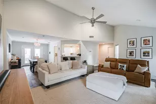 13919 Swiss Hill Dr, Houston, TX 77077 - Photo 5
