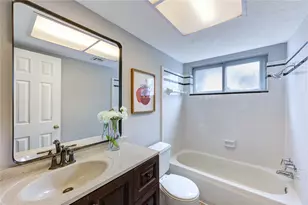 10523 Towne Square Rd, Sugar Land, TX 77498 - Photo 27