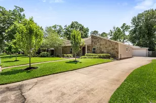 2214 Lakeville Dr Dr, Kingwood, TX 77339 - Photo 45