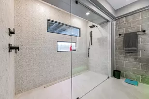 2415 Church St, Galveston, TX 77550 - Photo 21