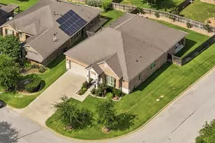 2305 Ralston Creek Ct, Brenham, TX 77833 - Photo 21