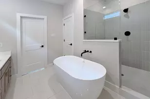1806 Line St, Houston, TX 77009 - Photo 15