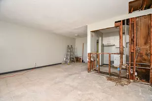 7902 Prestwood Dr, Houston, TX 77036 - Photo 15