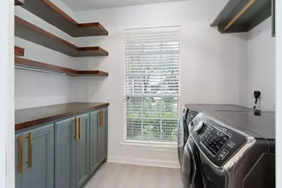 23 Teakwood Place, The Woodlands, TX 77384 - Photo 15
