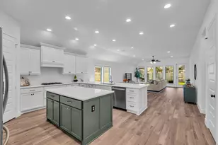 828 Coleto Run, Conroe, TX 77304 - Photo 9