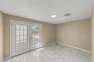 7015 Northleaf Dr, Houston, TX 77086 - Photo 37