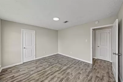 7015 Northleaf Drive, Houston, TX 77086 - Photo 23